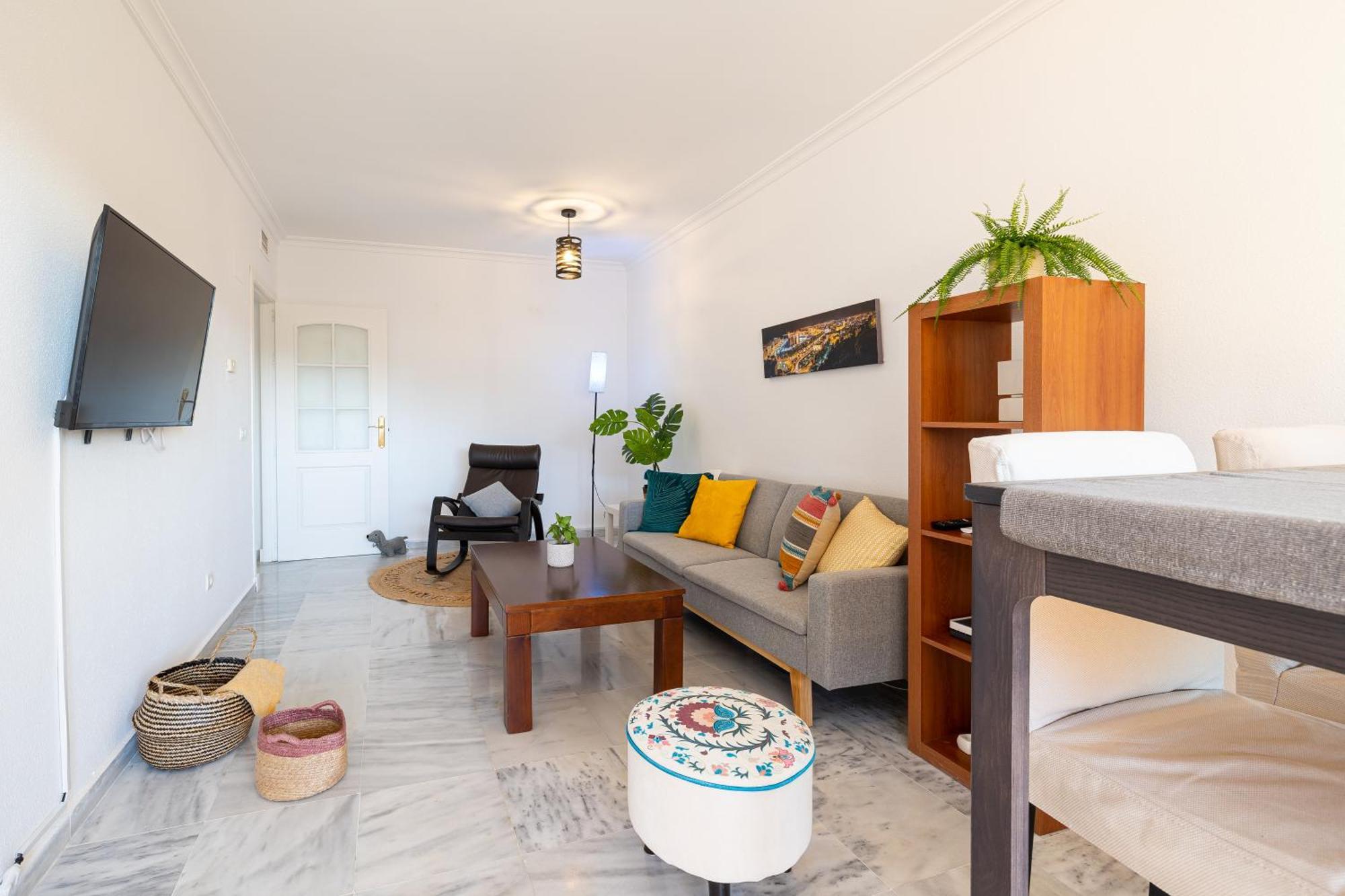 Holidays2Nueva Torrequebrada 2 Bedrooms And 2 Bathrooms, Terrace, Community Pool And Garage Benalmádena Dış mekan fotoğraf